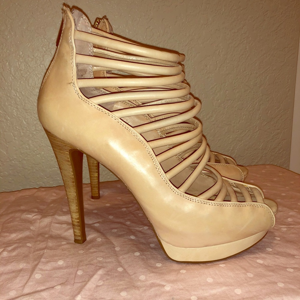 Jessica Simpson heels